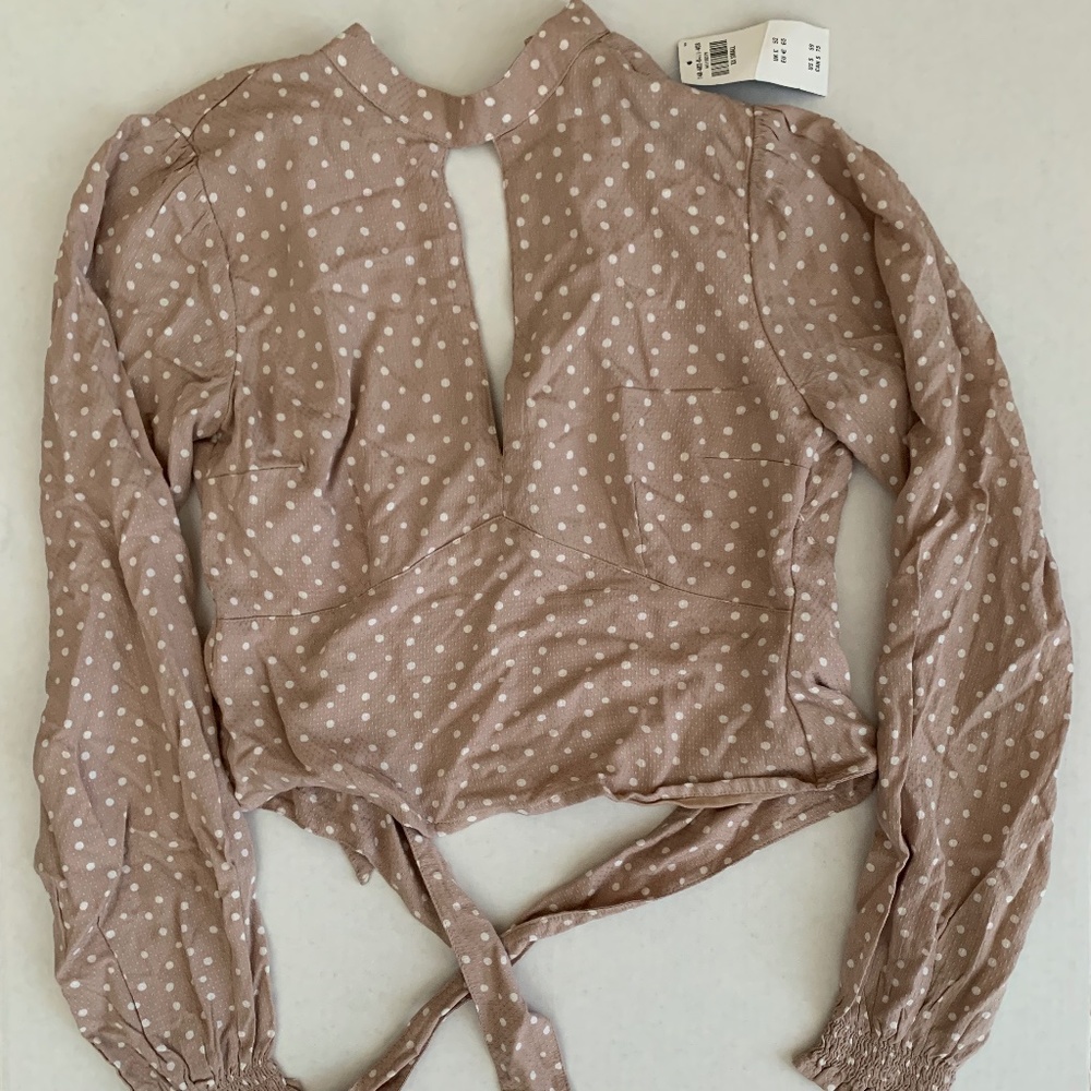 Abercrombie & Fitch Open Back Top - size XXS
